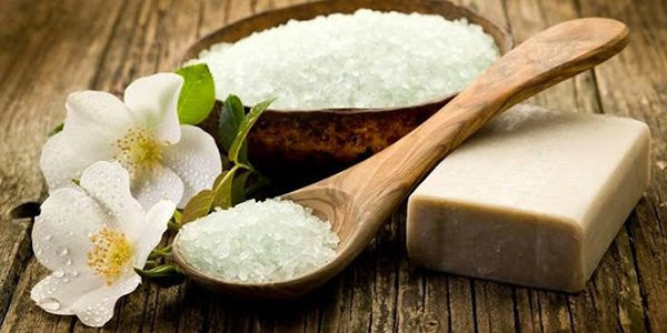 Chỉ tốn 50 ngàn, nàng có ngay "cả rổ" nguyên liệu làm đẹp những ngày cách ly ảnh 6 Chỉ tốn 50 ngàn, nàng có ngay "cả rổ" nguyên liệu làm đẹp những ngày cách ly ảnh 6