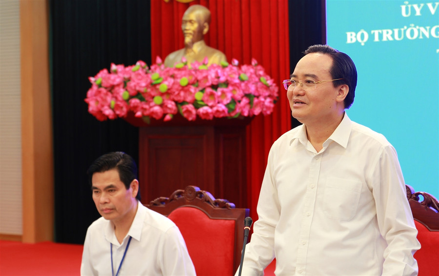Bộ trưởng Phùng Xuân Nhạ: Đảm bảo điều kiện ăn ở cho thí sinh ở những điểm thi xa ảnh 1 Bộ trưởng Phùng Xuân Nhạ: Đảm bảo điều kiện ăn ở cho thí sinh ở những điểm thi xa ảnh 1