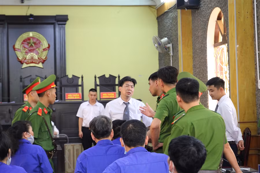 Vụ gian lận thi cử ở Sơn La: Ăn năn, xin lỗi đồng nghiệp ngành giáo dục ảnh 2