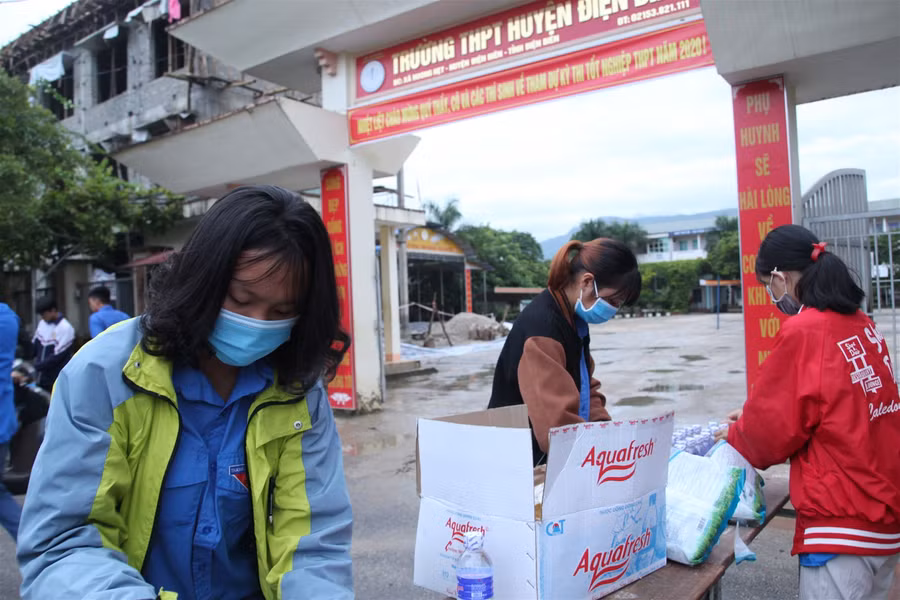 Thí sinh Điện Biên quyết tâm thi tốt trong bài thi lại môn Địa lý ảnh 4