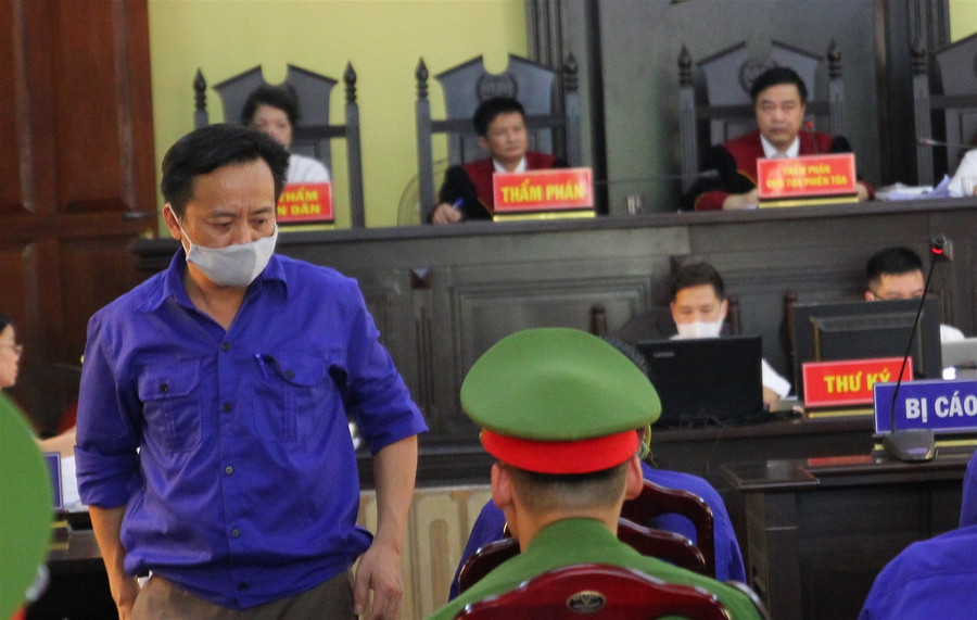 Vụ gian lận thi cử ở Sơn La: Các bị cáo mong nhận được sự khoan hồng