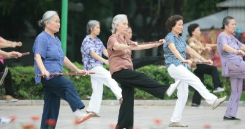 Cần tính đến yếu tố và nhu cầu khác biệt về giới trong dân số cao tuổi ảnh 1 Cần tính đến yếu tố và nhu cầu khác biệt về giới trong dân số cao tuổi ảnh 1