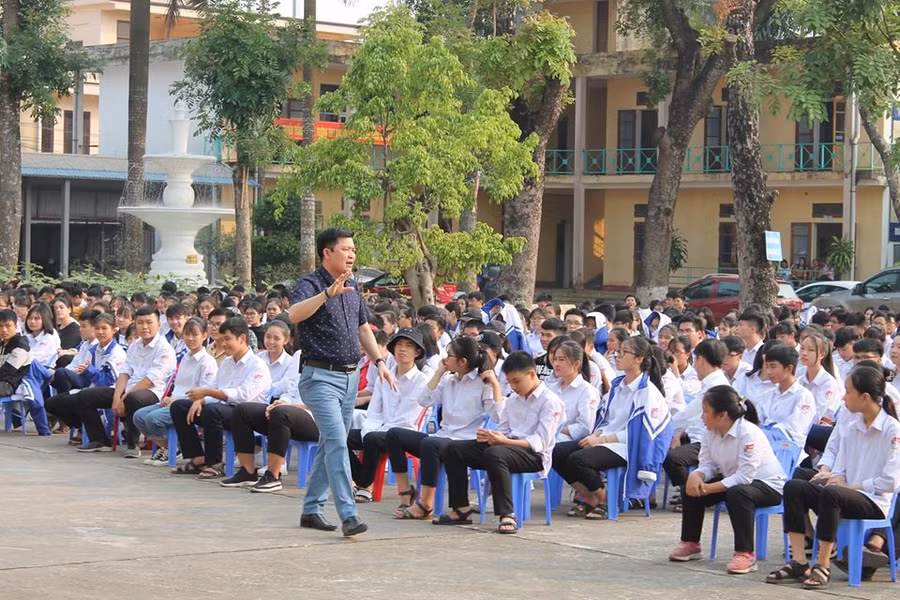 Bài học từ sự đổi thay bất ngờ của một học sinh cá biệt ảnh 1