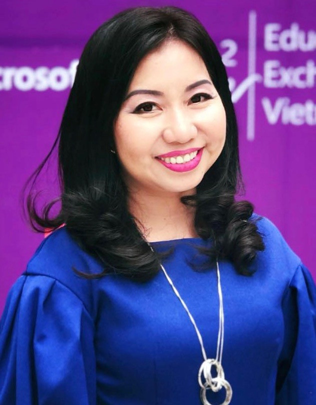 Những ai có lỗi trong vụ học sinh phơi nắng trước cổng trường? ảnh 1 Những ai có lỗi trong vụ học sinh phơi nắng trước cổng trường? ảnh 1