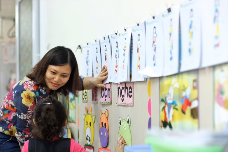 Trường học trong nước sẵn sàng đón du học sinh trở về học tập ảnh 1