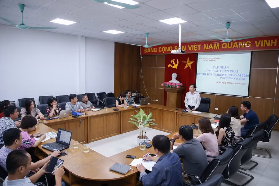 PGS.TS Mai Văn Trinh: Tạo điều kiện tốt nhất để phóng viên tác nghiệp, đưa tin về Kỳ thi tốt nghiệp THPT ảnh 1
