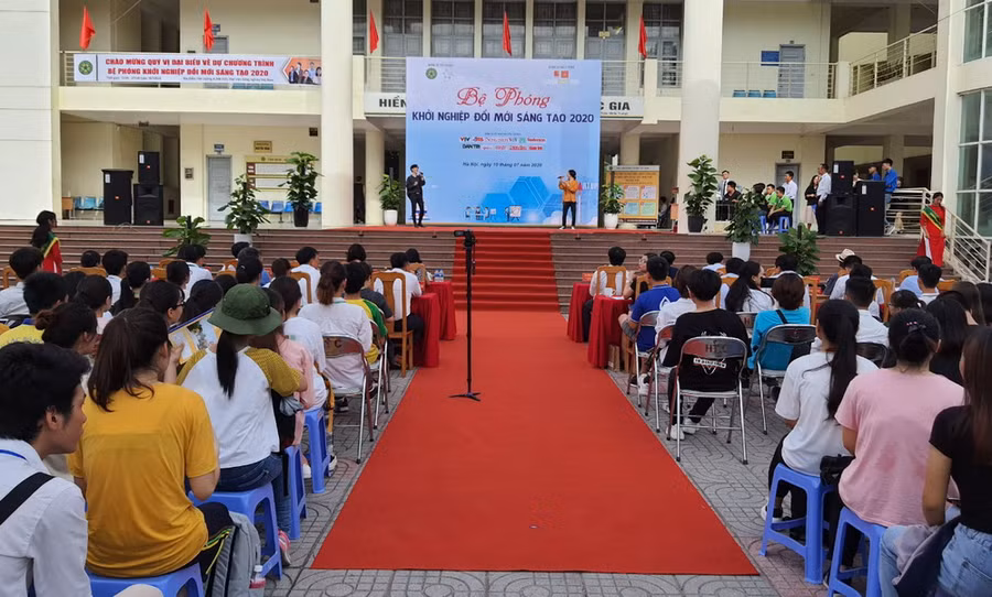 "Bệ phóng khởi nghiệp đổi mới sáng tạo 2020" dành cho SV Học viện Nông nghiệp ảnh 4