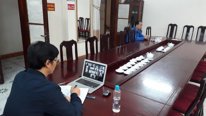 Tuyên Quang: Họp trực tuyến bàn giải pháp dạy học trực tuyến cho học sinh ảnh 1 Tuyên Quang: Họp trực tuyến bàn giải pháp dạy học trực tuyến cho học sinh ảnh 1