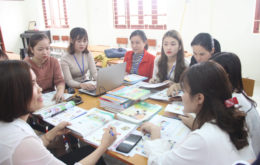 Đại biểu Quốc hội: Thành công bước đầu trong thực hiện xã hội hóa biên soạn SGK