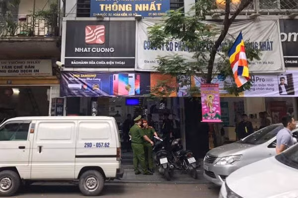 Anh trai ông chủ Nhật Cường Mobile bị bắt ảnh 1