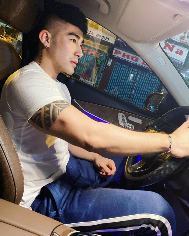 Giật mình đường dây mại dâm giá hàng chục nghìn đô la và cuộc sống sang chảnh của "tú ông" điều hành ảnh 5 Giật mình đường dây mại dâm giá hàng chục nghìn đô la và cuộc sống sang chảnh của "tú ông" điều hành ảnh 5