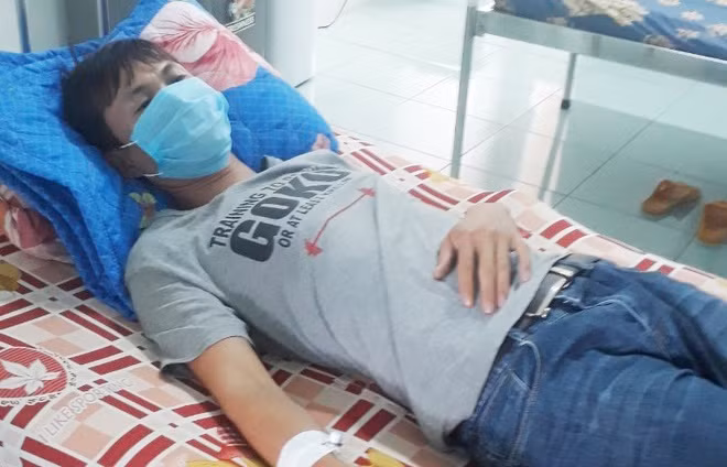 Sẽ xử lý nghiêm nhóm côn đồ hành hung điều dưỡng gây náo loạn bệnh viện ảnh 1