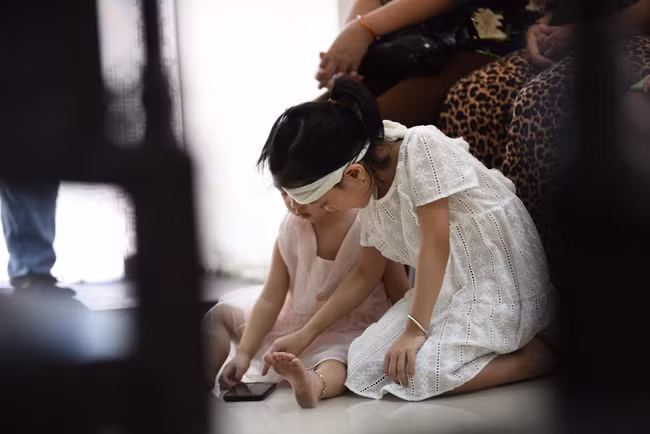 Vụ án đầu độc chị họ vì cuồng yêu anh rể: Hai người mẹ chung một nỗi đau ảnh 2