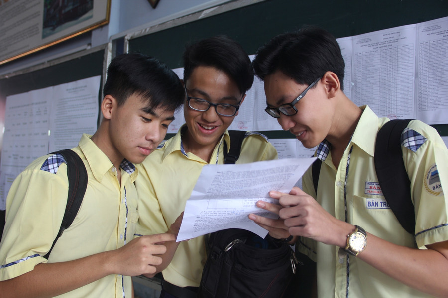 Đề tham khảo thi THPT quốc gia phù hợp với nội dung tinh giản, tạo thuận lợi cho thầy trò ôn tập