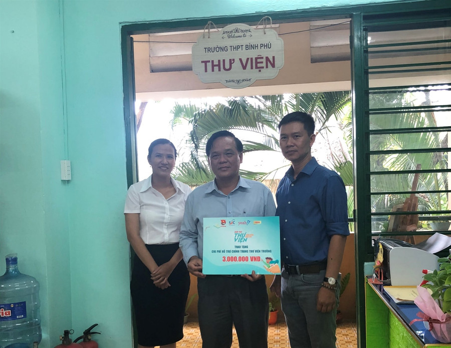 Trao gói hỗ trợ kinh phí xây dựng "Thư viện Năng động- Sáng tạo" ảnh 1 Trao gói hỗ trợ kinh phí xây dựng "Thư viện Năng động- Sáng tạo" ảnh 1