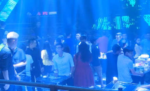 Đồng Nai: Tạm ngưng hoạt động quán bar, vũ trường, karaoke từ 0 giờ ngày 1/8