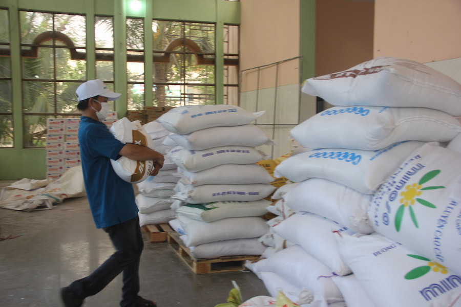 Thêm một cây "ATM gạo" phục vụ người dân có hoàn cảnh khó khăn ảnh 7