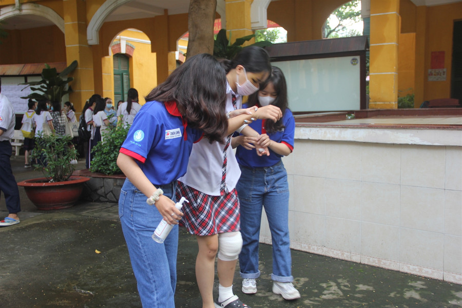 Quyết tâm dự thi dù gặp tai nạn trước kỳ thi tốt nghiệp ảnh 2