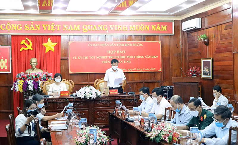 Bình Phước: 231 thí sinh có hoàn cảnh khó khăn được hỗ trợ ảnh 1