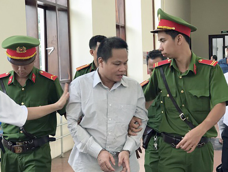 Vụ giết người ở vườn mãng cầu: Phiên phúc thẩm tiếp tục hoãn  Vụ giết người ở vườn mãng cầu: Phiên phúc thẩm tiếp tục hoãn
