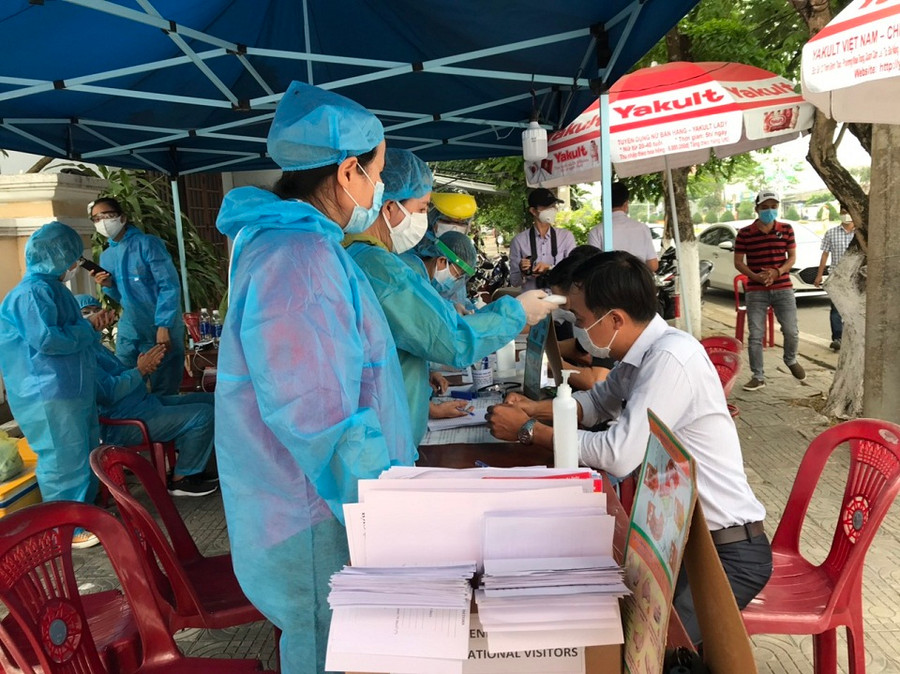 Đà Nẵng khẩn trương xây dựng Bệnh viện dã chiến ảnh 1 Đà Nẵng khẩn trương xây dựng Bệnh viện dã chiến ảnh 1