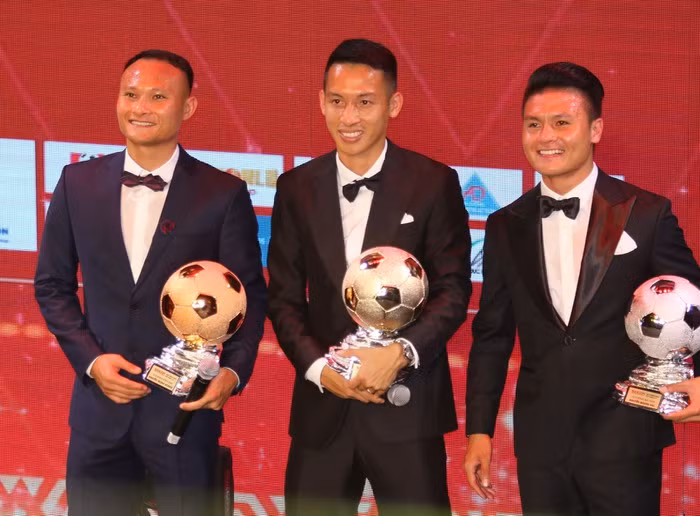 Quang Hải nói gì khi giành Quả bóng Bạc 2019?