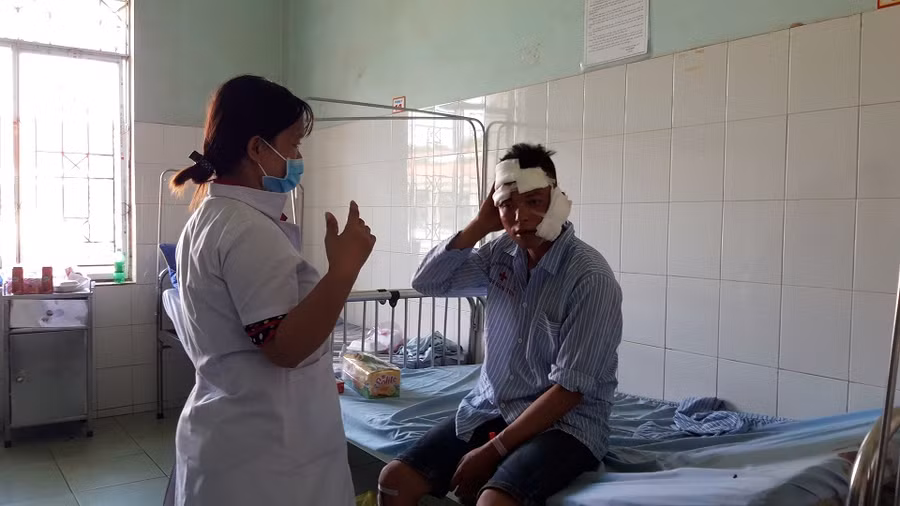 Xe khách lao xuống vực khiến 5 người tử vong: Phút giây kinh hoàng qua lời kể của nạn nhân ảnh 3