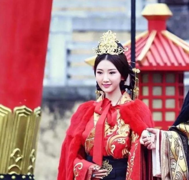 Nữ nhân cả đời "mắc kẹt" chốn thâm cung: 6 tuổi làm Hoàng hậu, 15 tuổi trở thành Thái hậu, trải qua 4 đời hoàng đế