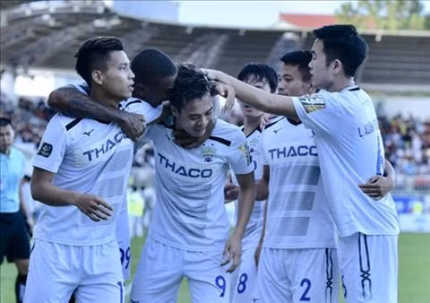 Lãnh đạo HAGL chính thức lên tiếng về tương lai V.League ảnh 1
