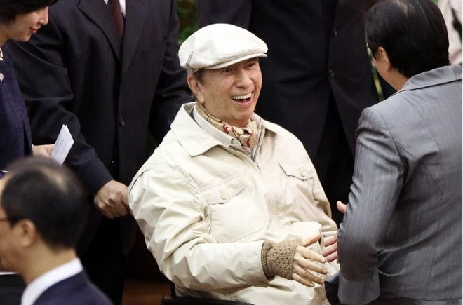 Cháu trai 'vua sòng bạc' Macau lao vào cuộc chiến thừa kế