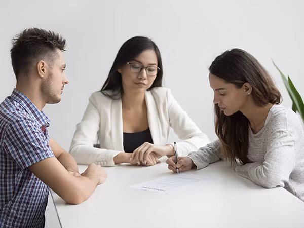 9 lý do lý giải vì sao các cặp vợ chồng thường ly hôn ảnh 1