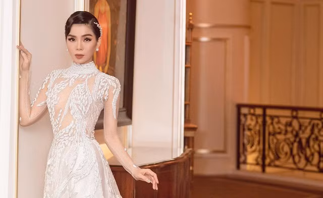 Lệ Quyên vẫn trẻ đẹp như công chúa dù đã U40 ảnh 3