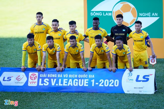 Mùa giải V.League kỳ lạ đang thức tỉnh những vì sao mới ảnh 3