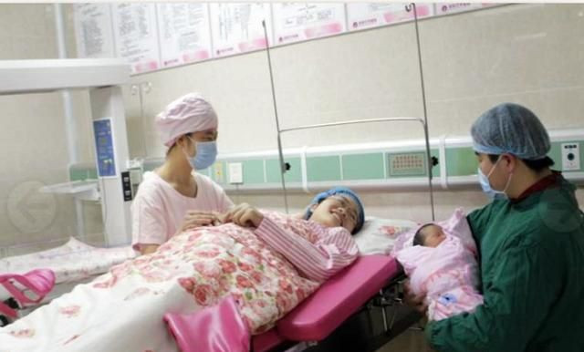 Chuyên gia khuyên sản phụ nên chọn người này vào phòng sinh thay vì chồng hay mẹ đẻ ảnh 3 Chuyên gia khuyên sản phụ nên chọn người này vào phòng sinh thay vì chồng hay mẹ đẻ ảnh 3