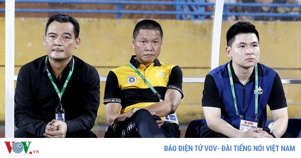 Chủ tịch 9x của Hà Nội FC nói gì khi Văn Hậu sắp từ Hà Lan về nước? Chủ tịch 9x của Hà Nội FC nói gì khi Văn Hậu sắp từ Hà Lan về nước?