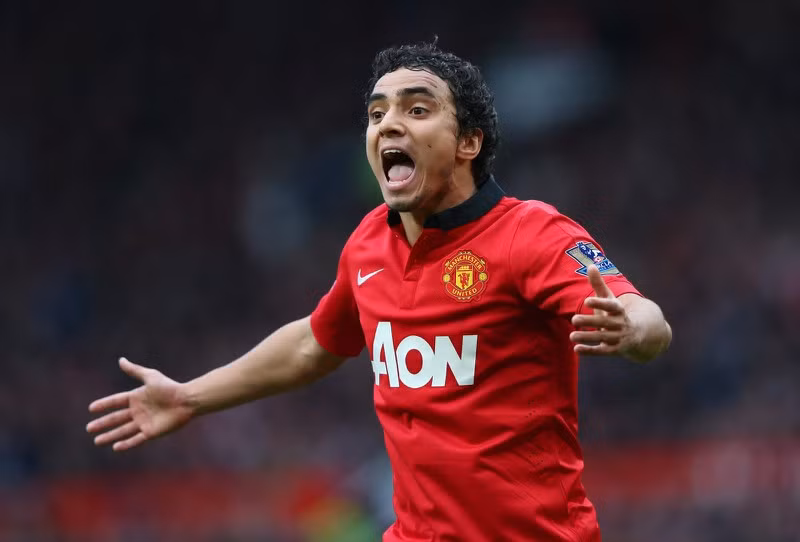 Đội hình "siêu khủng" của MU nếu Cristiano Ronaldo trở về vào năm 2013 ảnh 4