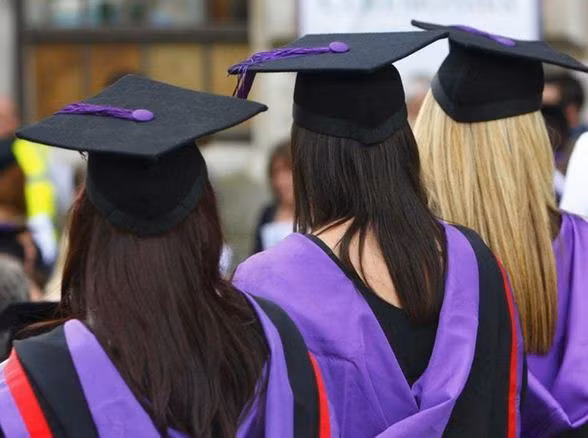 Sinh viên châu Á không còn ưa chuộng các trường đại học ở Anh? ảnh 2