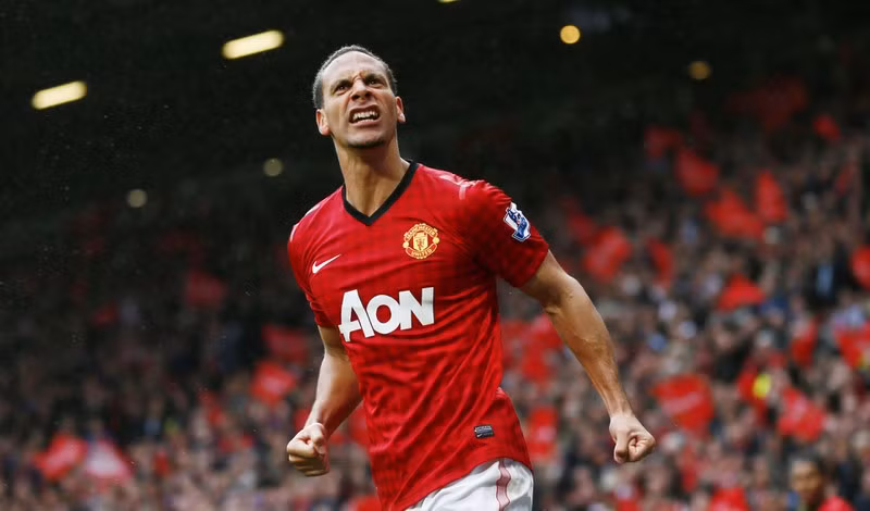 Đội hình "siêu khủng" của MU nếu Cristiano Ronaldo trở về vào năm 2013 ảnh 2