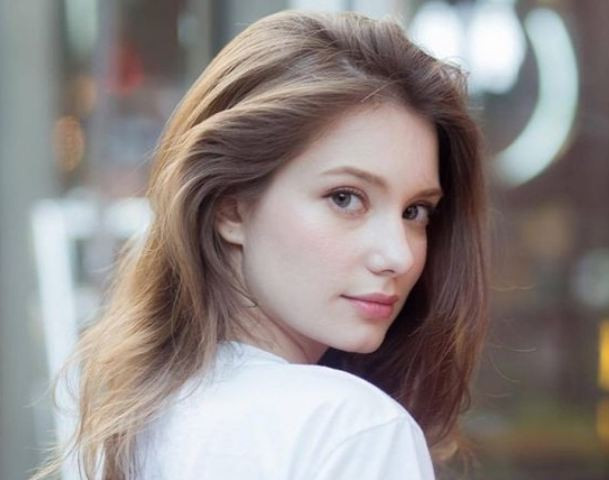 Những kiểu tóc màu nâu khói đẹp trẻ trung nhất năm 2020