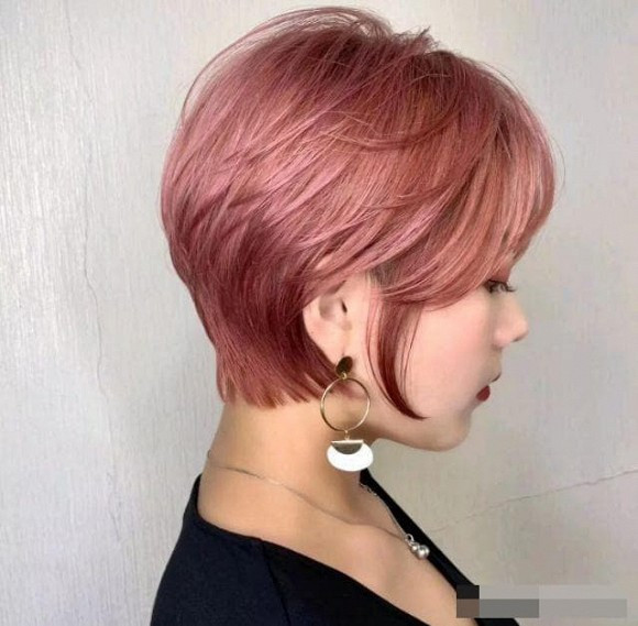 Kiểu tóc bob ngắn đang rần rần hot năm 2020 ảnh 8 Kiểu tóc bob ngắn đang rần rần hot năm 2020 ảnh 8