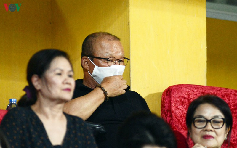 Học trò đồng loạt chấn thương, cơ hội để thầy Park làm cách mạng?