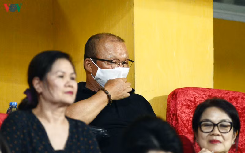 Học trò đồng loạt chấn thương, cơ hội để thầy Park làm cách mạng?