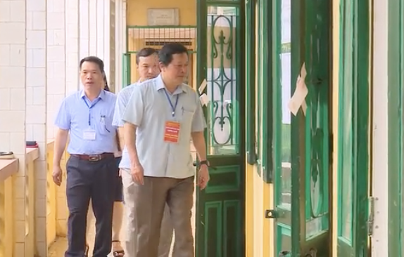8.100 thí sinh Yên Bái hoàn tất kỳ thi tuyển sinh vào lớp 10 ảnh 1 8.100 thí sinh Yên Bái hoàn tất kỳ thi tuyển sinh vào lớp 10 ảnh 1