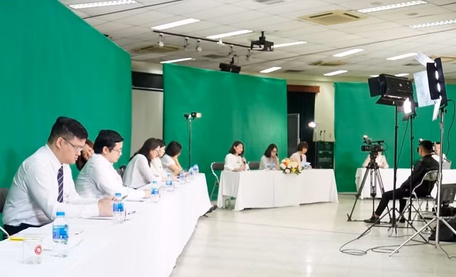 Trường Đại học Ngoại thương giải toả lo lắng cho thí sinh 2020