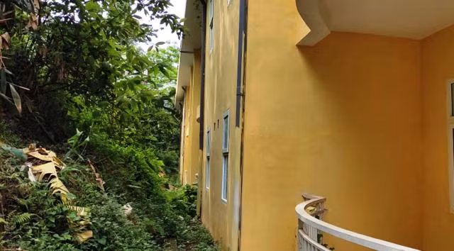 Thanh Hóa: Xây trường tốc độ “rùa bò”, hàng trăm học sinh mầm non phải học cạnh nghĩa trang ảnh 6