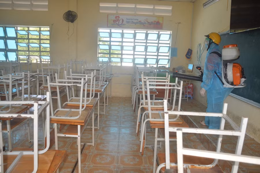 Máy bay vận chuyển đề thi ra huyện đảo Phú Quốc