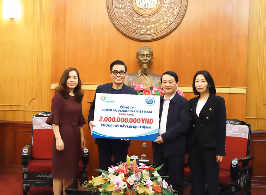 Trao yêu thương qua triệu hộp sữa theo cách của Cô Gái Hà Lan ảnh 5