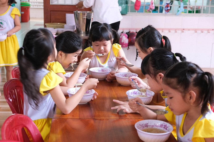 Hình ảnh bé lớp Lá đáng yêu ngày trở lại trường ảnh 14 Hình ảnh bé lớp Lá đáng yêu ngày trở lại trường ảnh 14