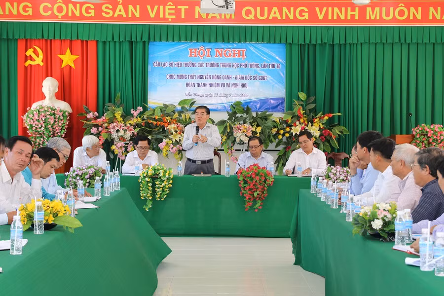 Tiền Giang: Nâng cao vai trò Hiệu trưởng các trường THPT