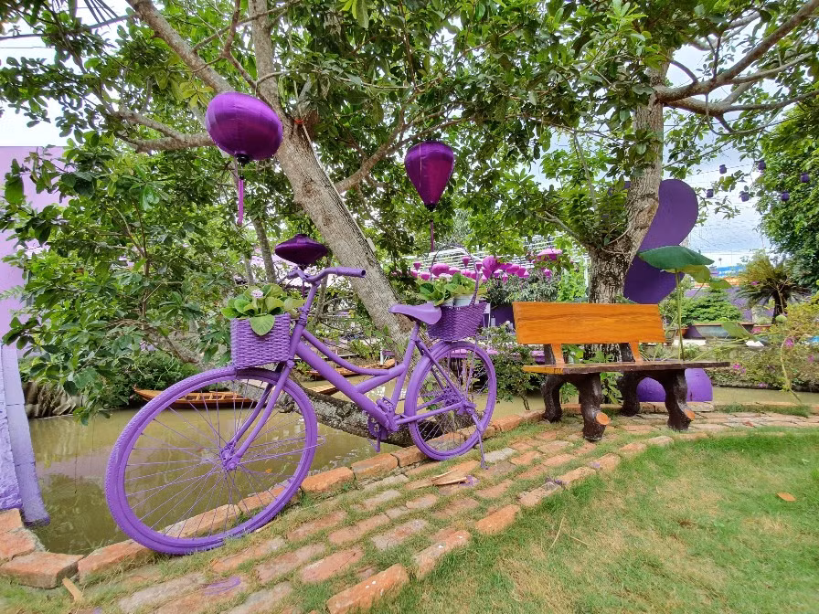 Độc đáo “Căn nhà màu tím” ở Cần Thơ ảnh 7
